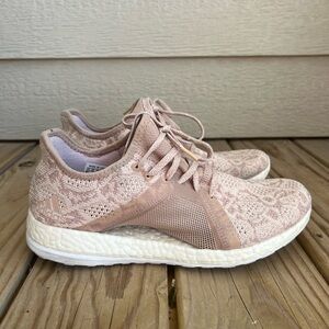 Adidas Women's Light Pink Athletic Shoes